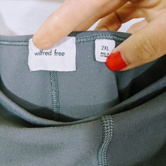 Wilfred Gray Spaghetti Strap Shorts Romper Size 2XL - Picture 4 of 4